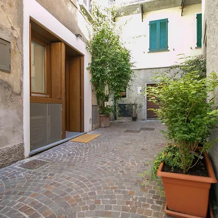 Mamma Ciccia - Fishermen's Alley Apartment Mandello del Lario