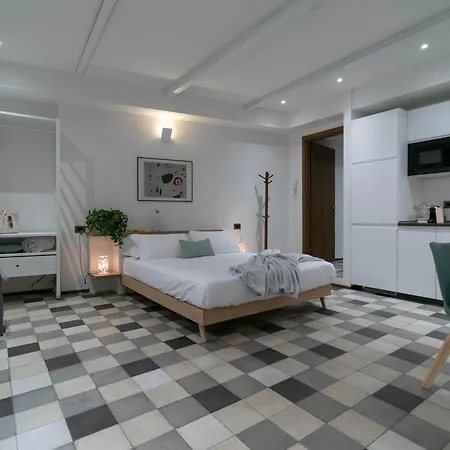 Mamma Ciccia - Fishermen's Alley Apartment *